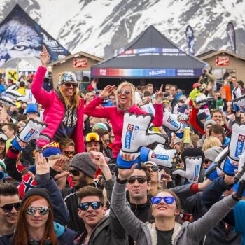 Party auf dem Gletscher Sölden - (c) Bergbahnen Sölden