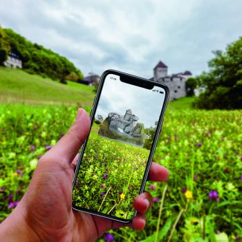 Über die Geschichte des Fürstentums kann man mit Hilfe der kostenlosen App LIstory während der Wanderung viel erfahren - (c) Marketing Liechtenstein