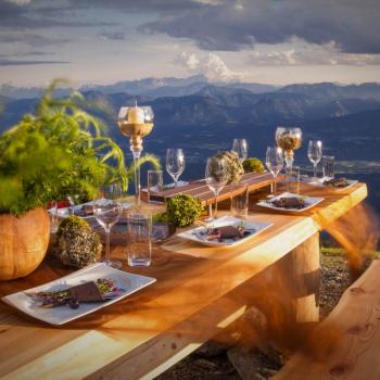 Wandervielfalt in Österreichs Wanderdörfern - Almtafel am Millstätter See - (c) Martin Hofer