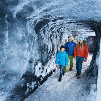 Eisgrotte am Stubaier Gletscher - (c) Stubaier Gletscher Andre Schönherr