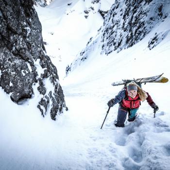 Auf die Felle, fertig, los! Aber bitte mit Rücksicht - 5 Tipps für Skitouren mit gutem Gewissen - (c) Hansi Heckmair Medres für Ortovox