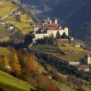 Kloster Säben oberhalb von Klausen - (c) Helmuth Rier Tourismusverein Klausen