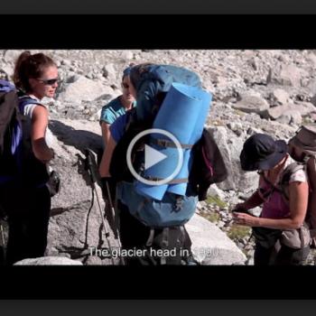 Um sich schon auf die Atmosphäre des Festivals einzustimmen und sich von landschaftlichen Eindrücken aus dem Trentino verzaubern zu lassen kann man sich bereits einen Beispielfilm anschauen - (c) Trentino Bergfilmfestival