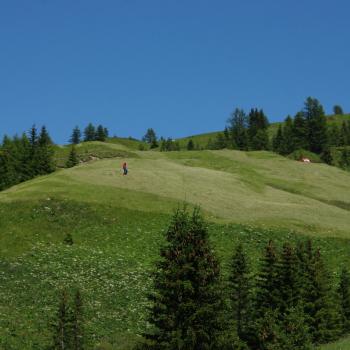 In Corvara, Herzen des ladinischen Dolomiten-Tals Alta Badia, erwarten die Besucher viele Wanderungen mit wunderbaren Ausblicken auf die Berge - (c) Harald G. Koch