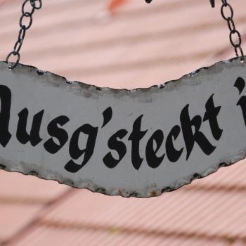 Ausg´steckt is beim Heurigen in Weißenkirchen - (c) Gabi Vögele