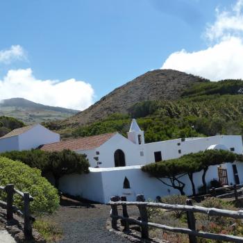 El Hierro ist für Wanderer und Naturliebhaber - Zu den meisten kleinen Ansiedlungen gehört auch eine Kirche - (c) Gabi Dräger
