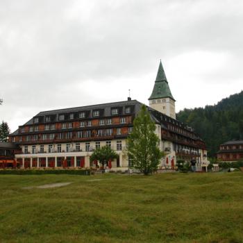 Schloss Elmau bei Mittenwald
