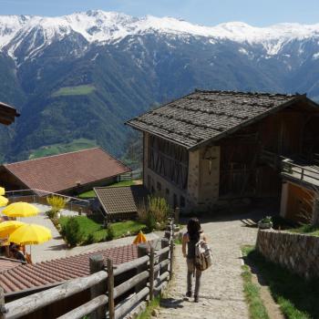 Wandern in Südtirol auf dem „Meraner Höhenweg“ - (c) Nicoletta De Rossi