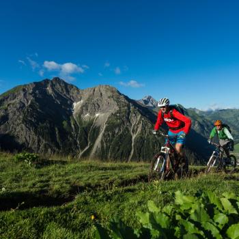 Kleinwalsertel Aktivsport Wandern Klettern Canyoning Nordic Walking Hochseilgarten Mountain Bike