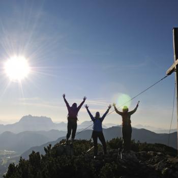 Frauen wandern anders - Auch Extrembergsteigerin Gerlinde Kaltenbrunner testete das Frauenwandern und stand uns für einige Fragen zur Verfügung - (c) Norbert Eisele-Hein