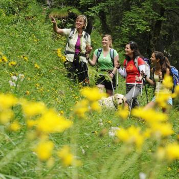 Frauen wandern anders - Auch Extrembergsteigerin Gerlinde Kaltenbrunner testete das Frauenwandern und stand uns für einige Fragen zur Verfügung - (c) Norbert Eisele-Hein