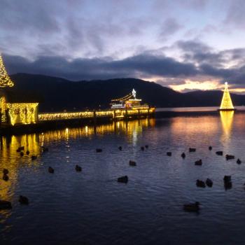 Christbaumversenken im Wörthersee