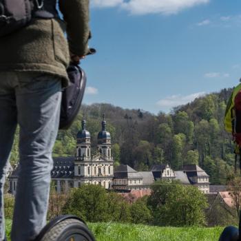 Mit dem Segway rund um Kloster Schöntal 2, Perspektivwechsel - (c) Thomas Rathay