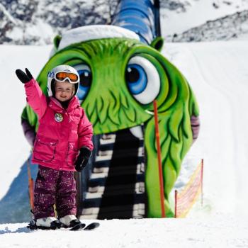 Vom Zauberteppich ins Skigebiet - (c) Stubaier Gletscher - Andre Schönherr