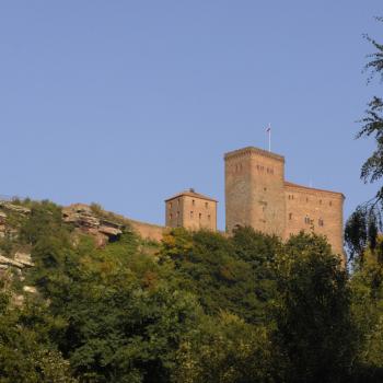 Wandern zum Trifels wird zum Erlebnis - (c) SÜWev