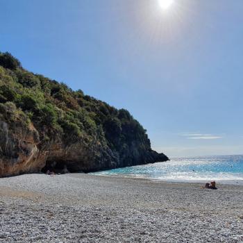 Vom Fischerstädtchen Marina di Camerota entlang des paradiesischen Küstenstreifens zur Baia degli Infreschi - (c) Susanne Wess