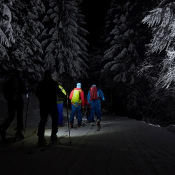 Tourenabend Nächtlicher Aufstieg (© Bayerische Zugspitzbahn Bergbahn AG/Benedikt Lechner)