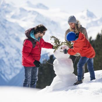 Vom Zauberteppich ins Skigebiet - (c) Stubaier Gletscher - Andre Schönherr