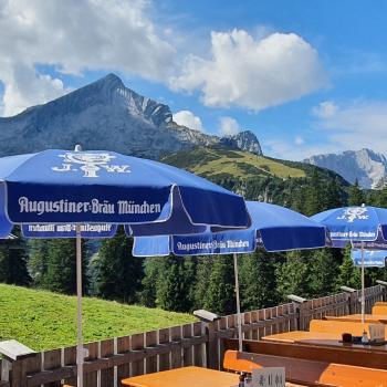 Geh 7 – Die Gipfel der Genüsse, die Zugspitzregion rockt - Kreuzalm mit Alpspitze - (c) Susanne Wess