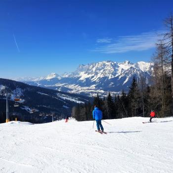 Genussvoller Winterspaß in der Region Schladming-Dachstein, das sind Winteraktivitäten aller Art und jeden Tag eine andere Almkulinarik-Hütte besuchen - (c) Gabi Vögele