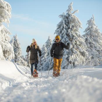 Schneeschuhwandern am Fichtelberg bei Oberwiesenthal - (c) Studio2Media