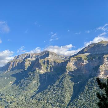 Oben werden wir mit dem Blick auf den Monte Perdido belohnt - (c) Christine Kroll