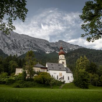 Wandern in der Ferienregion Hall-Wattens - Kraftort Kloster St. Martin in Gnadenwald - (c) hall-wattens.at