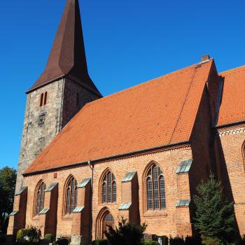 Der Turm von St. Johannis in Petersdorf ist der höchste der Insel. Er kann auch heute noch als Landmarke für Seefahrer genutzt werden - (c) Enric Boixadós