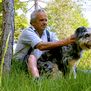 Schäfer Peppi mit seinem Hund Luna - Schafstage - Ein Film über die Bergschafe im Karwendel - (c) Konzept+Dialog.Medien