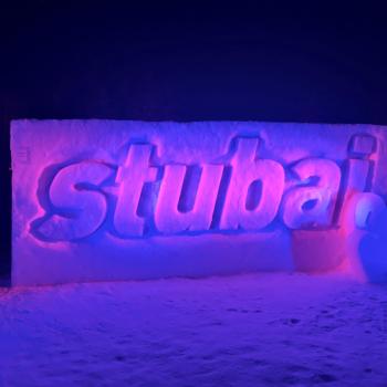 Sterne und Fackeln verzaubern die Nacht, Winterwandernächte im Stubaital - (c) Gabi Dräger