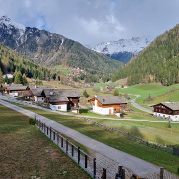 Urlaub auf dem Bauernhof, der Rote Hahn in Südtirol - Rund um das Oberhausgut im Ultental - (c) Detlef Düring
