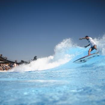 Die perfekte 'Reise'welle in Halbbermoos bei München - (c) Surftown