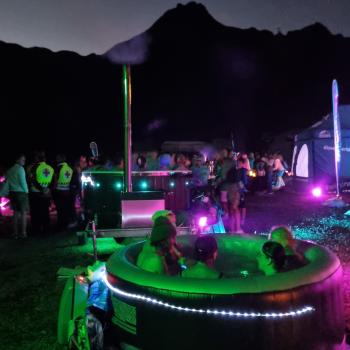 Die magische Kraft des Vollmondschwimmens im Bergsee - (c) Detlef Düring