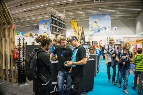 Messetreiben auf der Alpinmesse in Innsbruck - (c) Alpinmesse Insbruck Messetreiben auf der Alpinmesse in Innsbruck - (c) Alpinmesse Insbruck