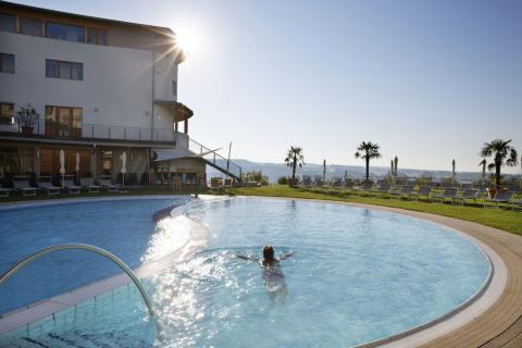 Hotel & Spa Larimar****S Stegersbach - Außenpool Hotel & Spa Larimar****S Stegersbach - Außenpool