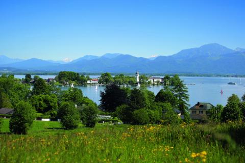 SalzAlpenSteig - Vom Chiemsee zum Königssee - Eine Wanderreise von Feuer und Eis - (c) Berchtesgadener Land Tourismus GmbH SalzAlpenSteig - Vom Chiemsee zum Königssee - Eine Wanderreise von Feuer und Eis - (c) Berchtesgadener Land Tourismus GmbH