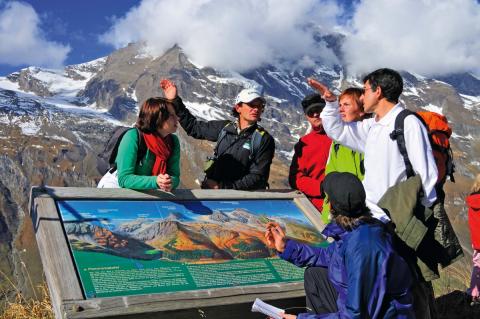 Rangerführugn im Nationalpark Hohe Tauern, Salzburger Land Rangerführugn im Nationalpark Hohe Tauern, Salzburger Land