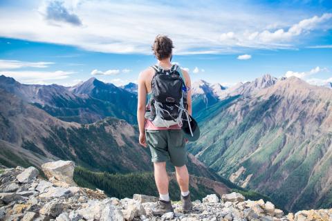 Das Deutsche Wanderzeichen ist nicht jedem bekannt und doch ist es bei Wanderern sehr beliebt. Wie kann man dieses erhalten und was ist dafür erforderlich? - (c) Pexels auf Pixabay Das Deutsche Wanderzeichen ist nicht jedem bekannt und doch ist es bei Wanderern sehr beliebt. Wie kann man dieses erhalten und was ist dafür erforderlich? - (c) Pexels auf Pixabay